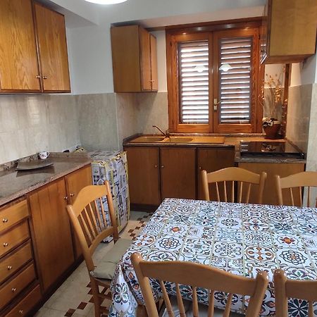 Casa Nupi Apartment Sant'Alessio Siculo Luaran gambar