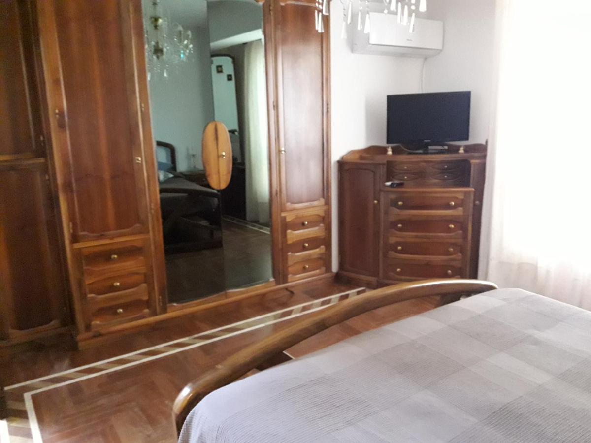 Casa Nupi Apartment Sant'Alessio Siculo Luaran gambar